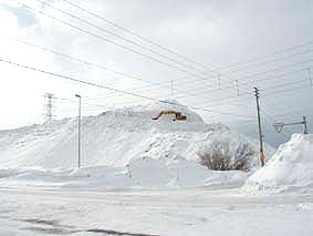 「大型雪捨場」